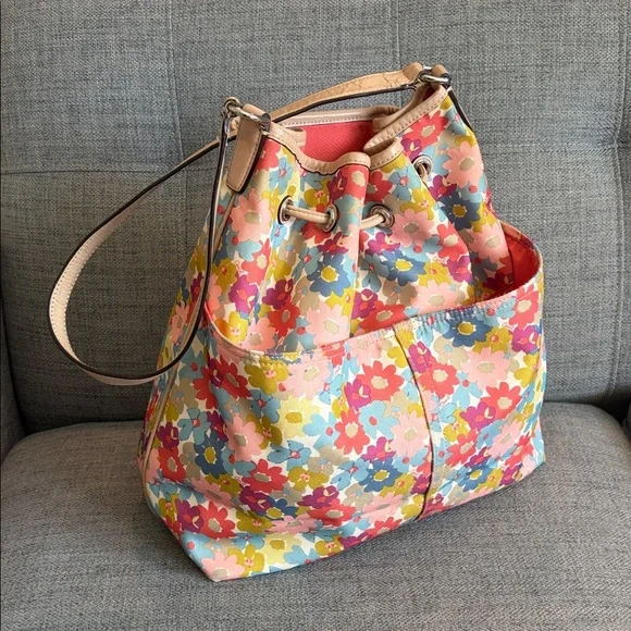COACH Peyton Floral Print Coated Canvas Bucket Bag 17”x13”x5” - Picture 6 of 17